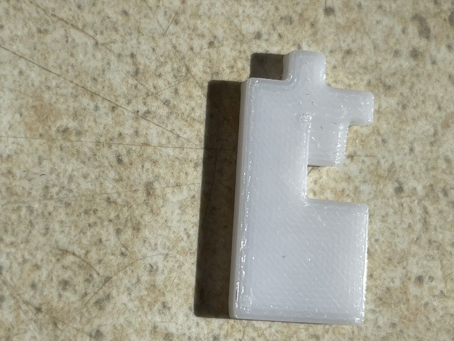 Фиксатор ручки каретки от Toyota 747-950.