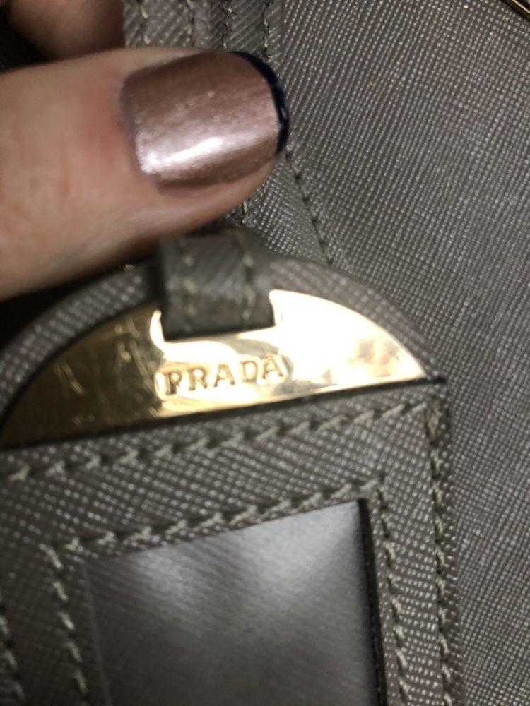 Torba prada do ręki