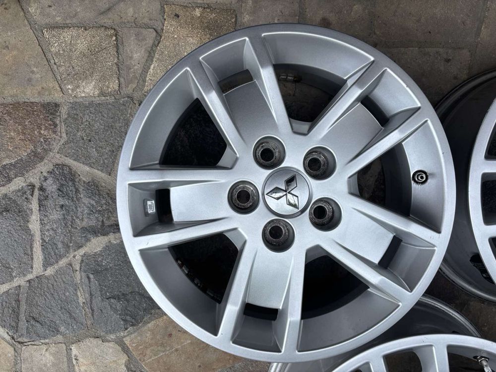 Оригінальні диски 5/114.3 r16 6.5j et46 mitsubishi toyota