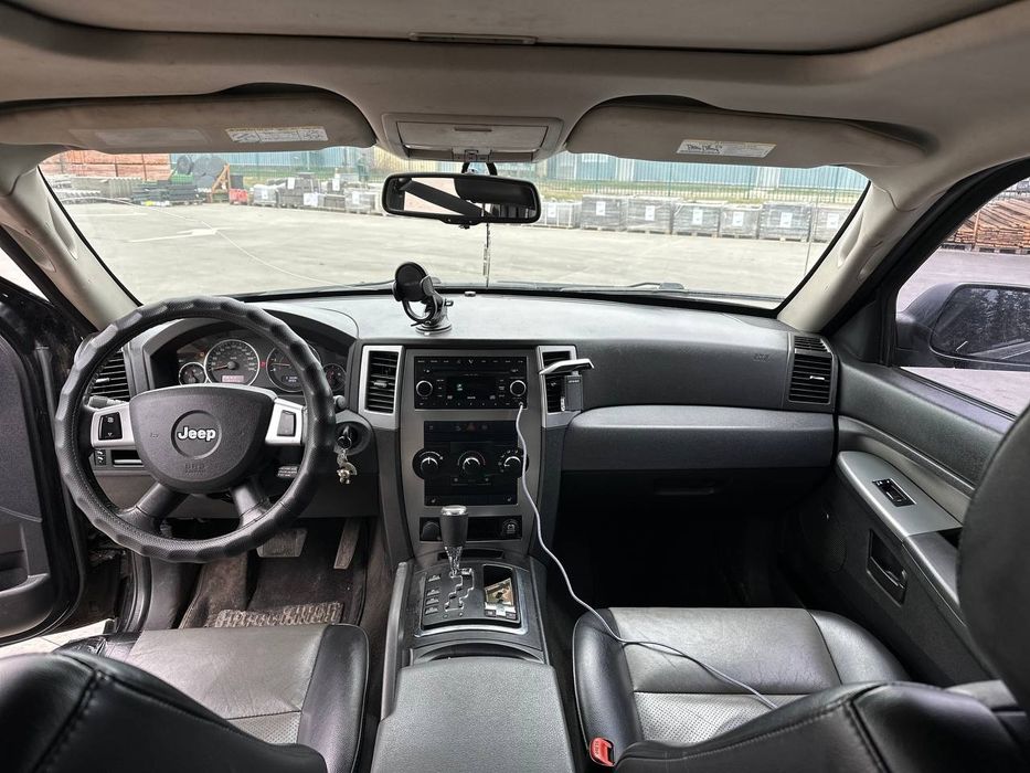 Продам джип гранд чероки