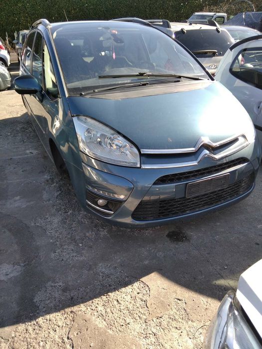 Есть запчасти на Citroen C4 Picasso 1.6 дизель минивэн 2006 -2013