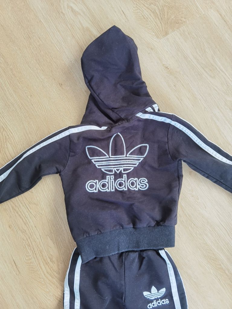 Dres dwuczęściowy Adidas