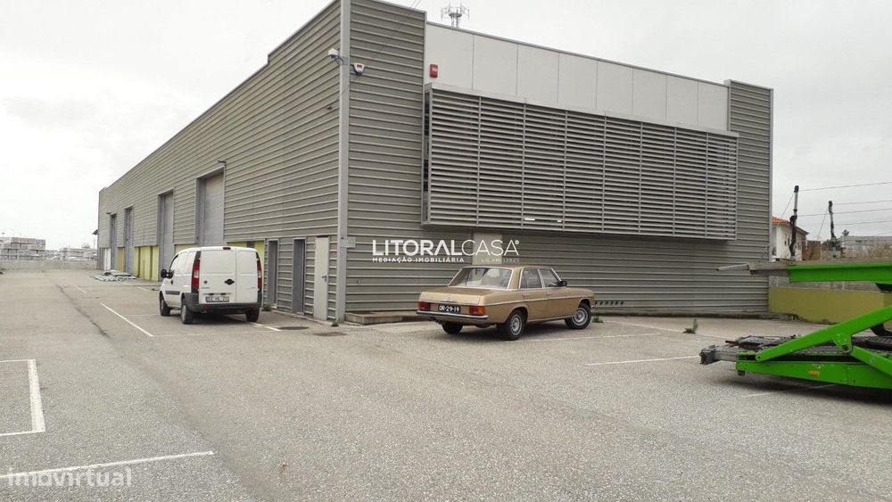 Arrendamento de Armazém + Escritórios