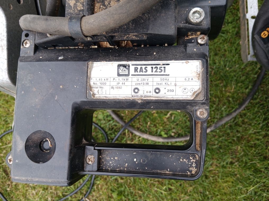 Piła radialna ELU RAS 1251