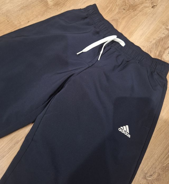 Spodnie dresowe Adidas 152cm, nowe bez metki