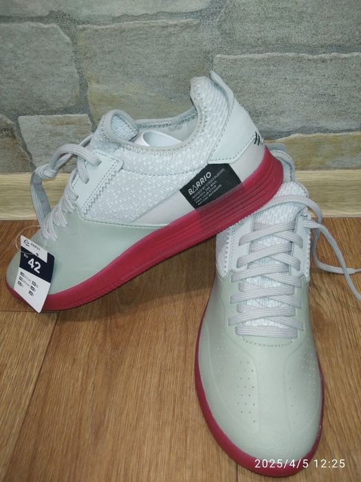 Твої Легкі кросівки Kipsta barrio