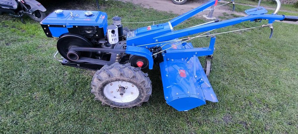 Продам  мотоблок