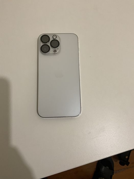 iPhone 14 Pro Max 256GB + capas - como novo (91%)