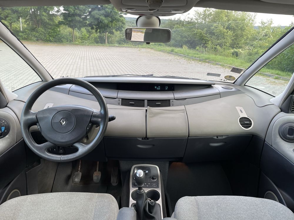 Renault Grand Espace IV 1.9 DCI 2004r. Xenon, panorama, navigacja.