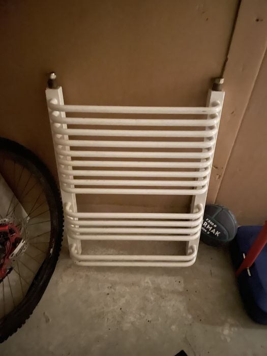 Kaloryfer Biały sprawny