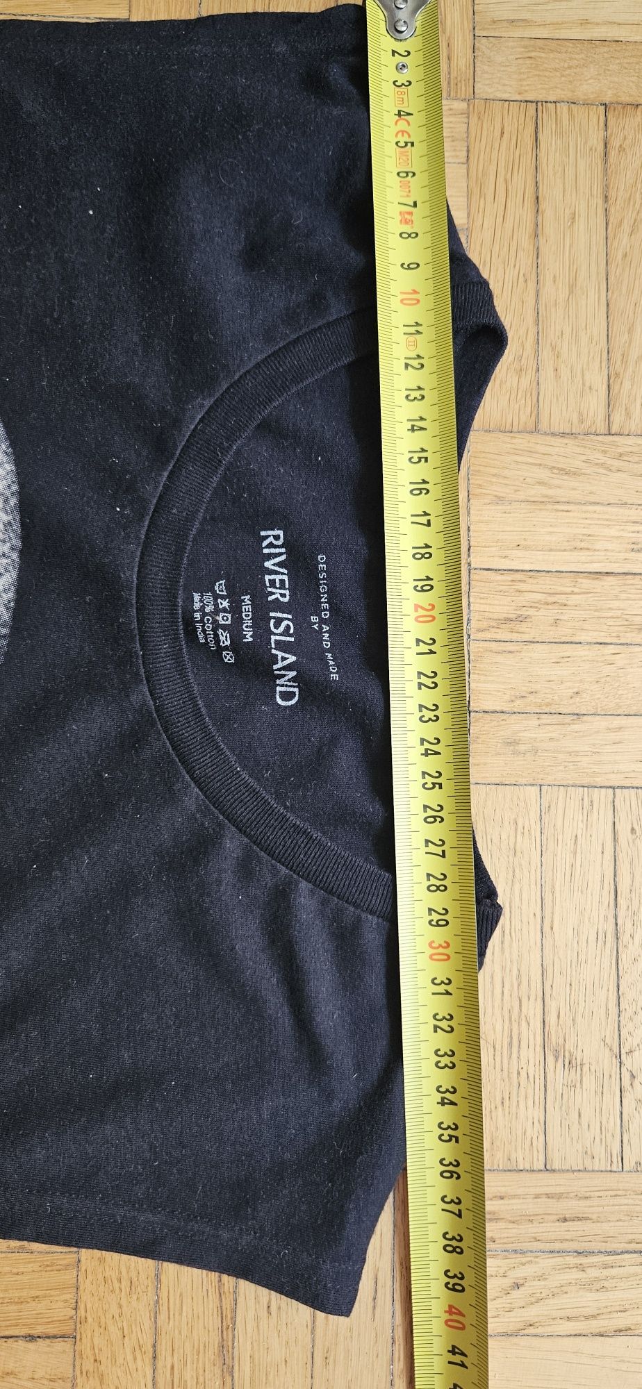 Koszulka River Island M czarna woodstok bez rekawów duża rock pies zęb
