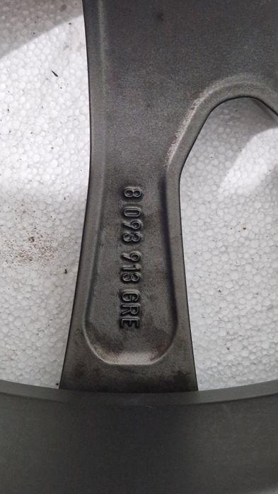 Sprzedam felgę aluminiowa BMW 9.5Jx22"