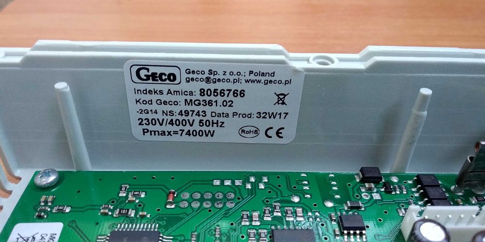 Модуль управления индукционной варочной панели HANSA 8056766, 8074936