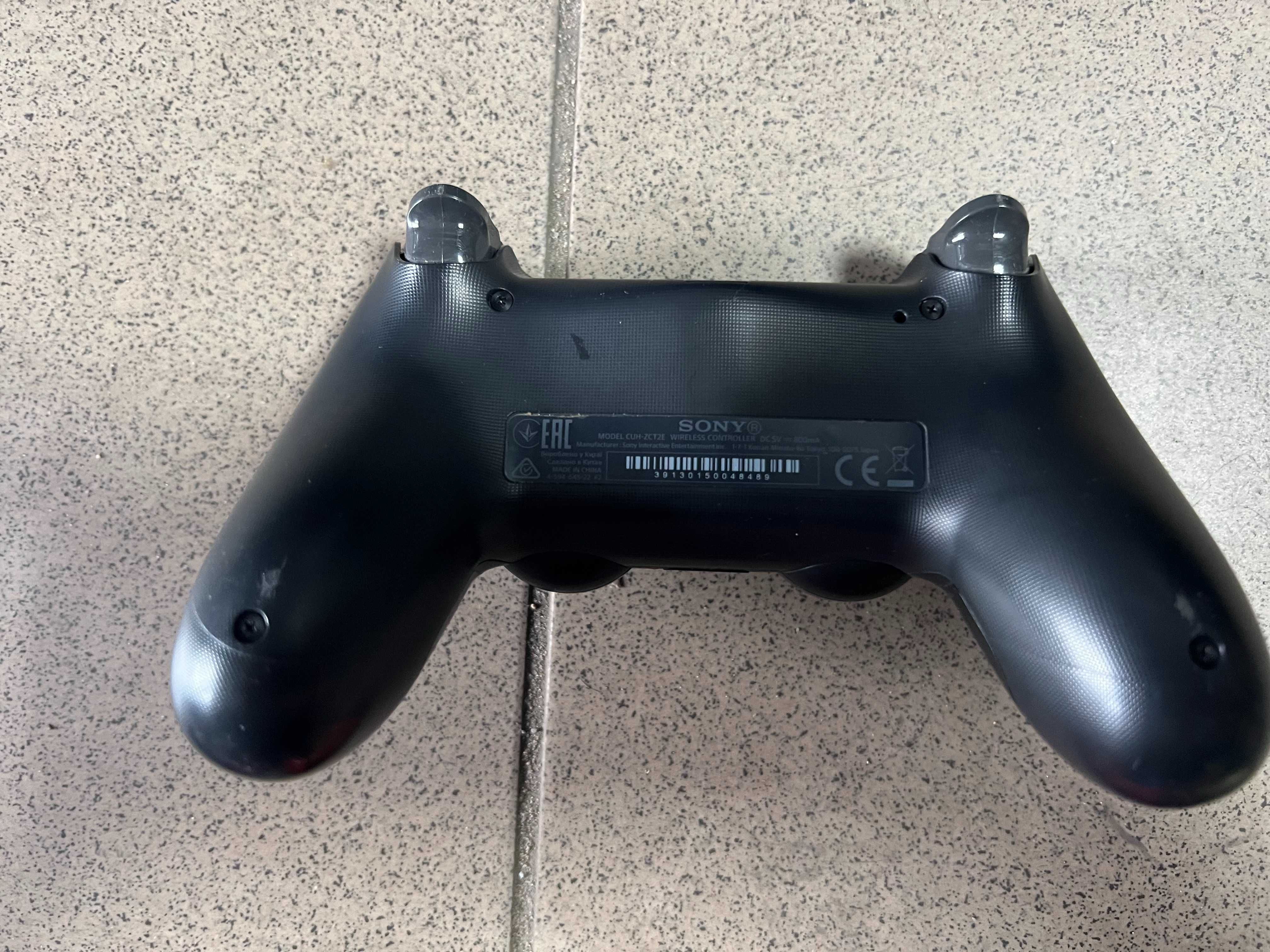 Pad PS4 Sprzedam