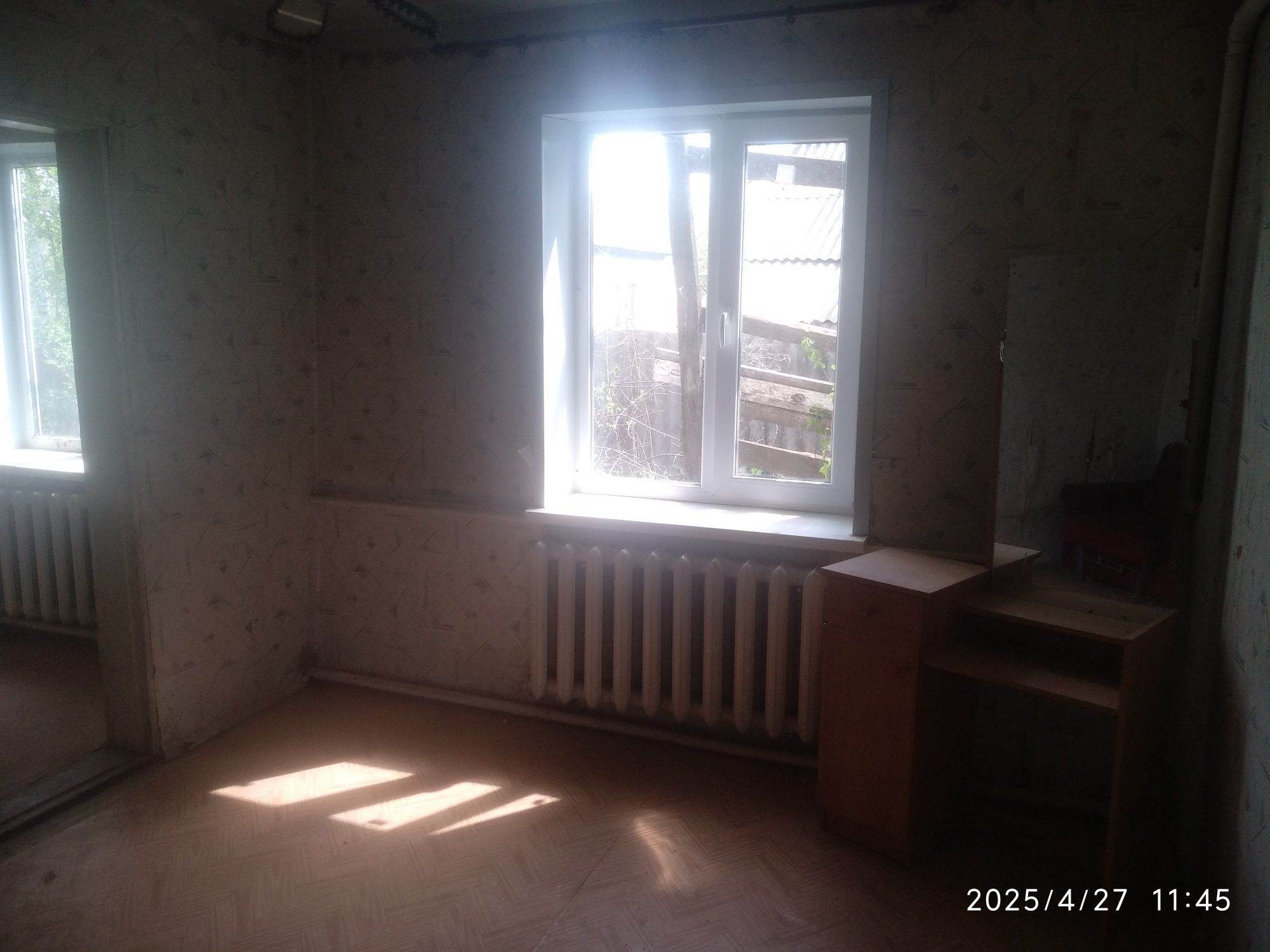Продам дом  в Петриковском районе