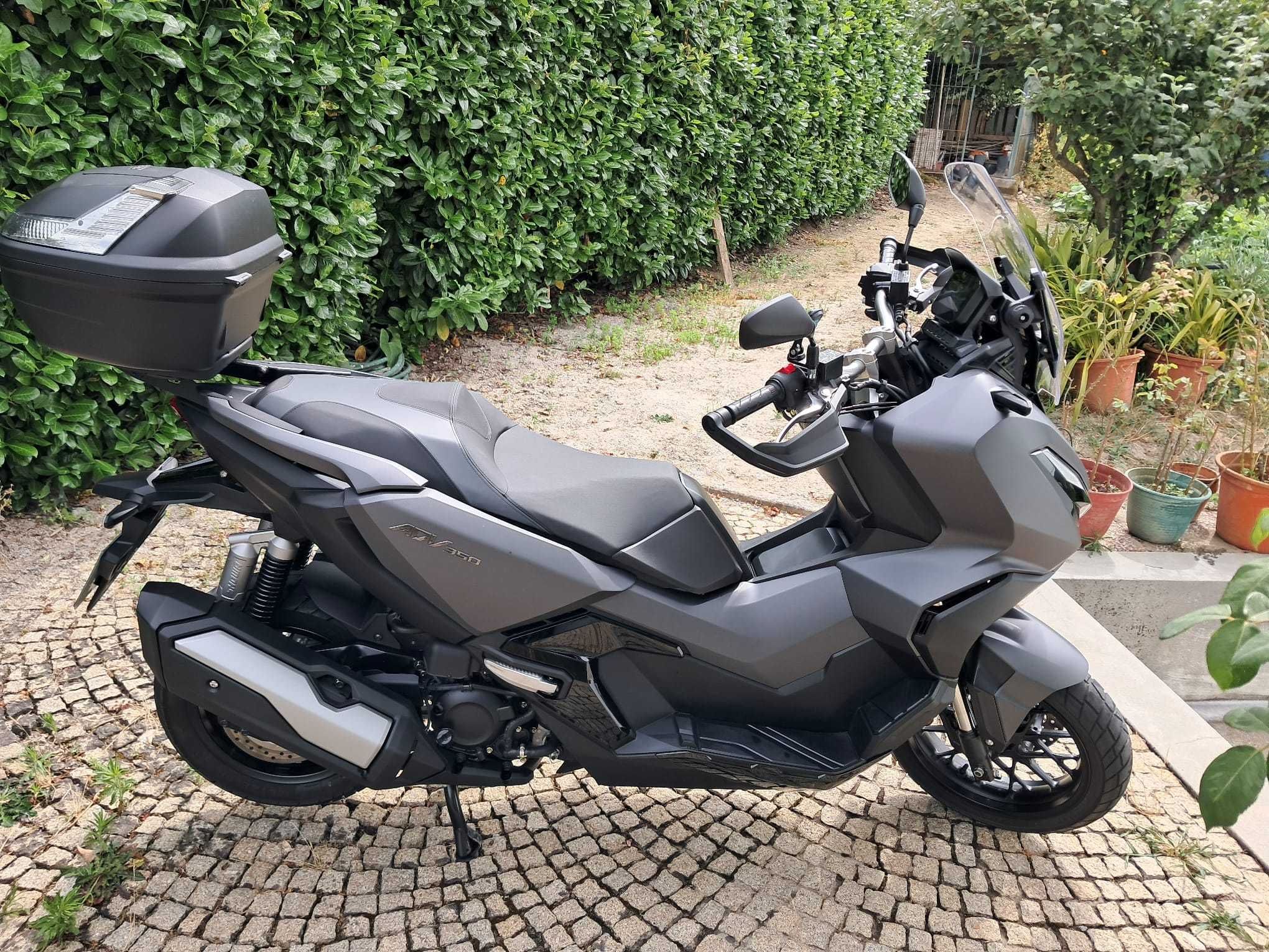 Honda ADV 350 ano 2022