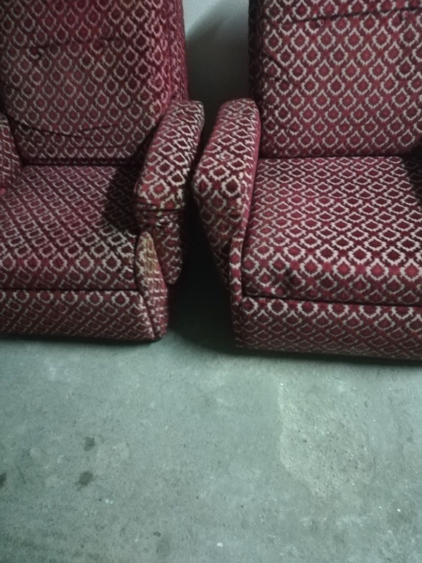 Vendo dois sofas