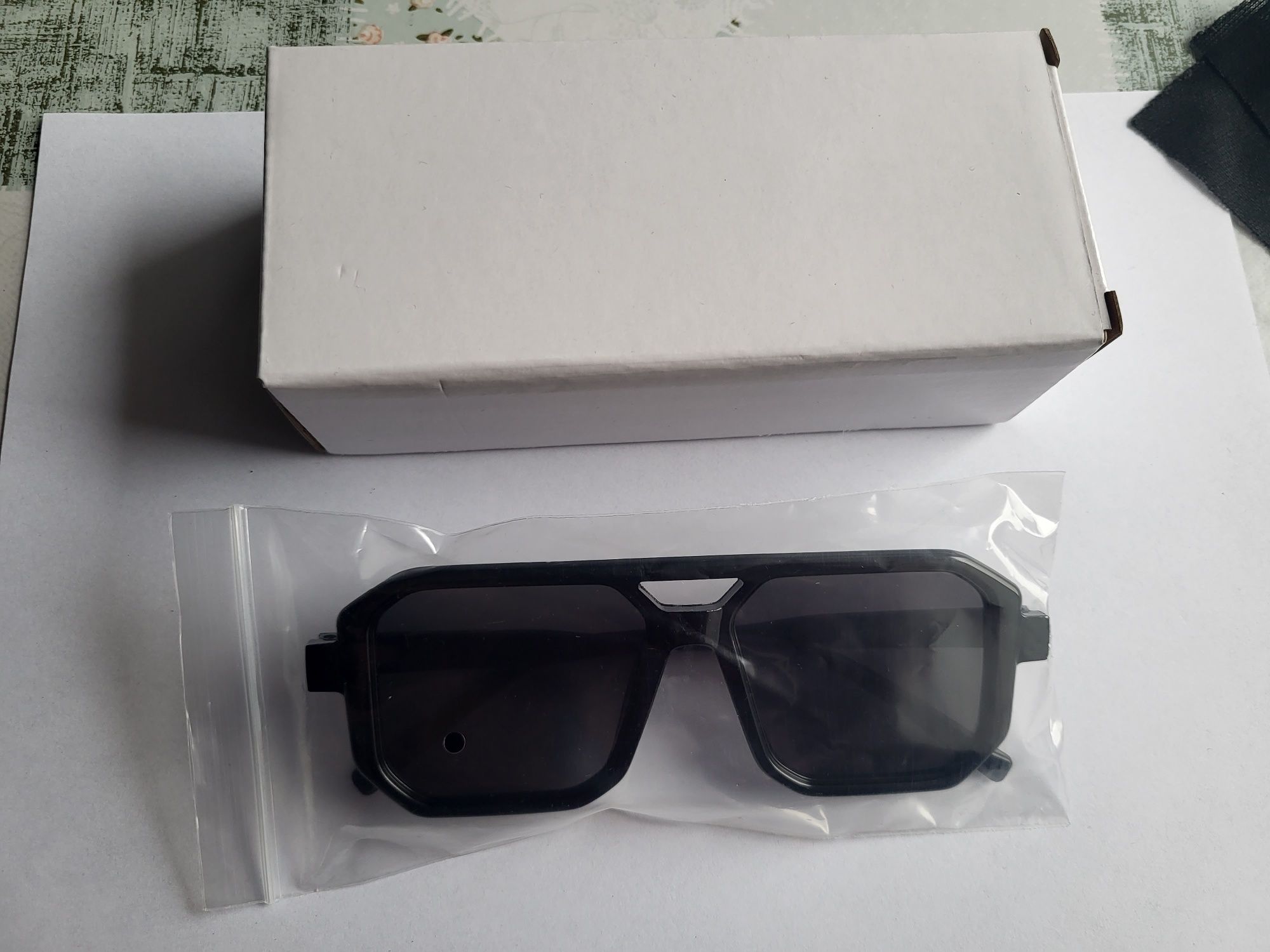Nowe okulary przeciwsłoneczne damskie męskie
