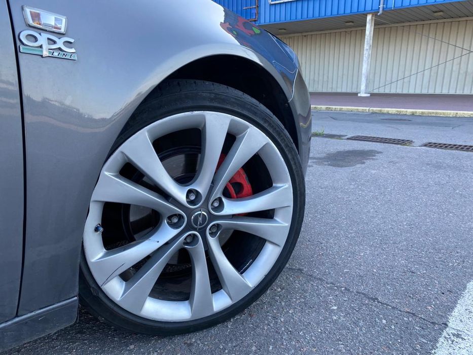 Opel Insignia Sports tourer 2,0 дизель