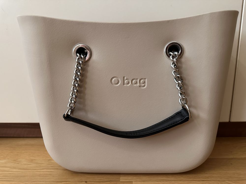 Бежевая сумка Obag