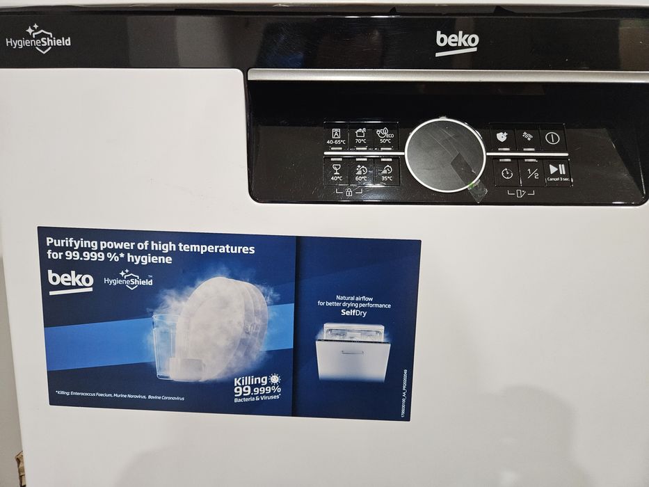 Máquina de Lavar Loiça BEKO - 15 Conjuntos - Branca - Nova c/garantia