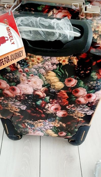 'Чемодан чемоданчик