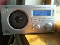 Продам цифровой радиоприемник ELTA-3502 /Германия/