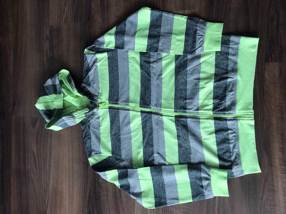 cienka bluza w zielono-szare pasy CoolClub, SMYK r. 152