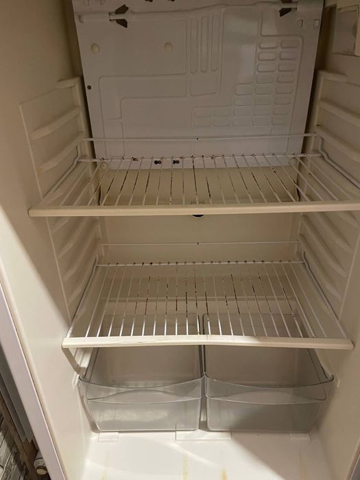 Холодильник Днепр під ремонт