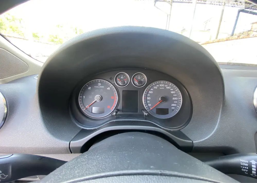 Продам Audi A3 1.6 tdi