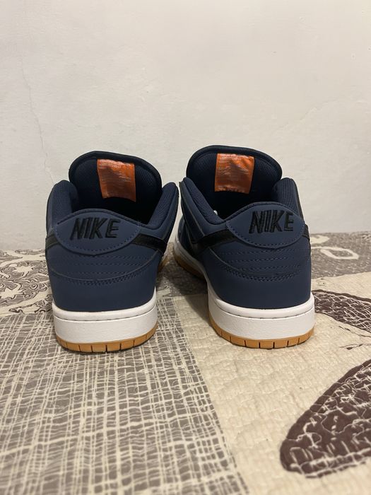 Nike dunk low pro iso sb navy gum