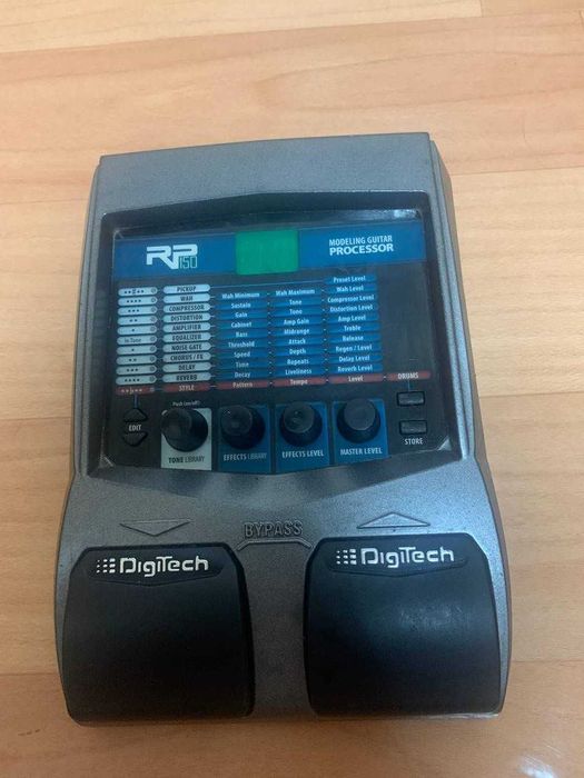 Гитарный процессор эффектов Digitech RP150