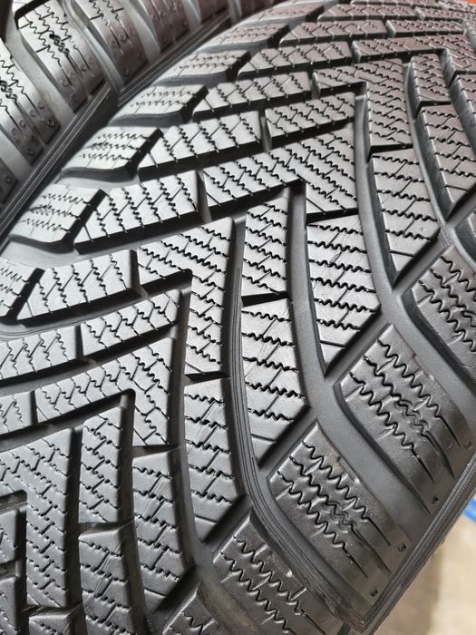 205/55/16 R16 Vredestein Wintrac 2шт ціна за 1шт зима шини