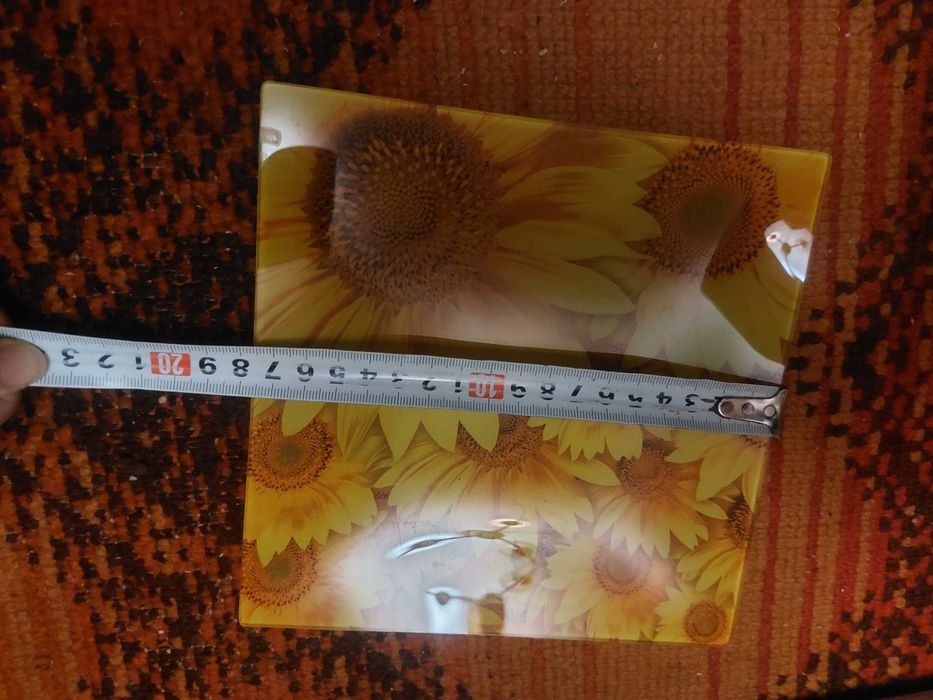 Стеклянние тарелки и тортница НАБОР