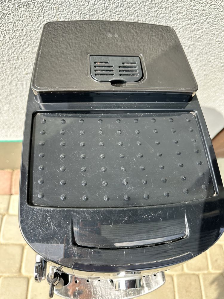 Кавомашина, Кавоварка Delonghi Magnifica S