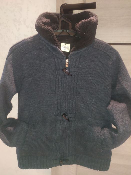Теплий кардиган 128р.