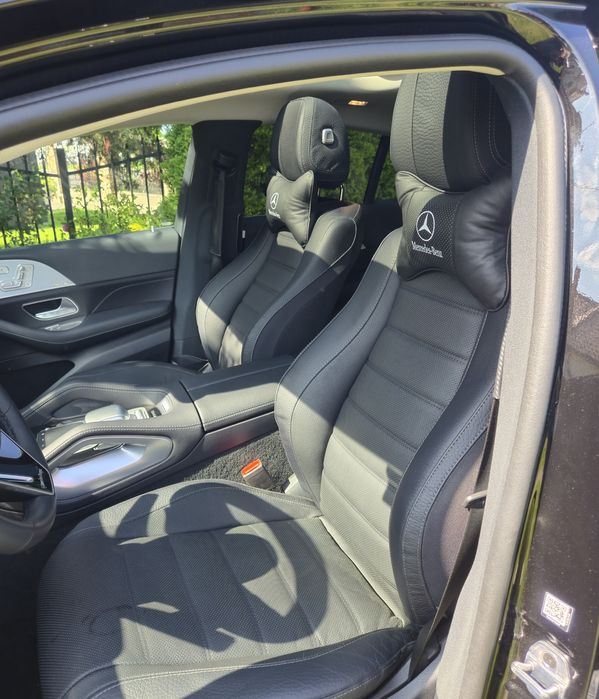 Piękny Mercedes GLE 2025 do ślubu