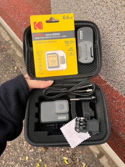 Екшн-камера GoPro Hero 7 silver + карта па'яті