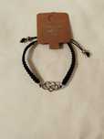 Pulseira em macramé