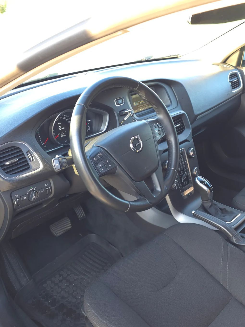 Volvo V40 VOLVO V40 Super Stan | Niski Przebieg !!!