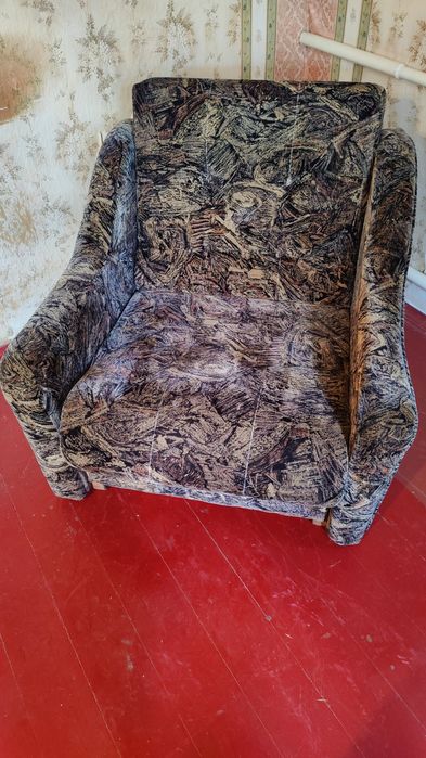 М'яке , роскладне крісло ( спальне місце)