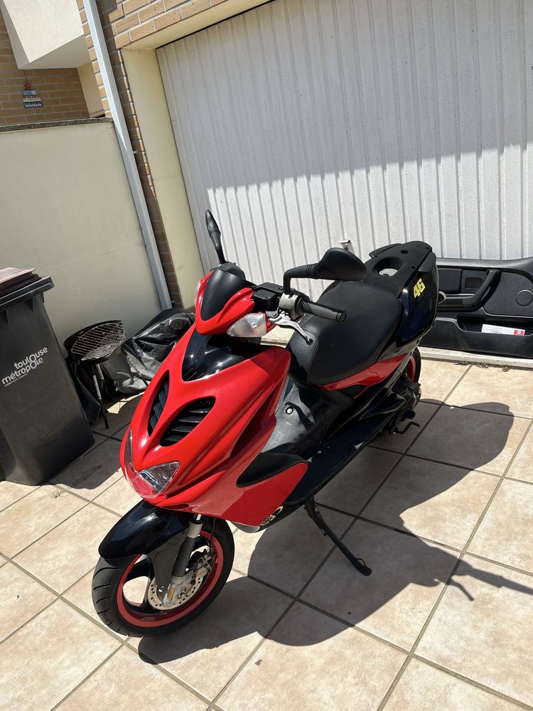 Yamaha aerox muito bom estado