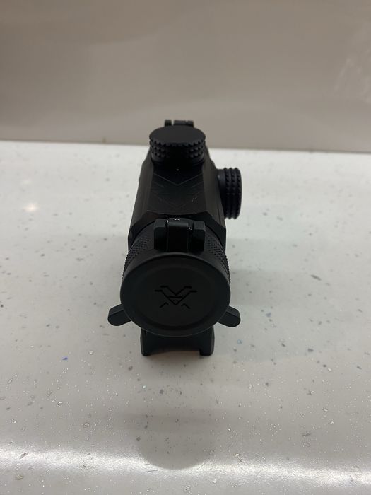 Прицел Vortex Spitfire AR 1x с двухцветной подсветкой призматический