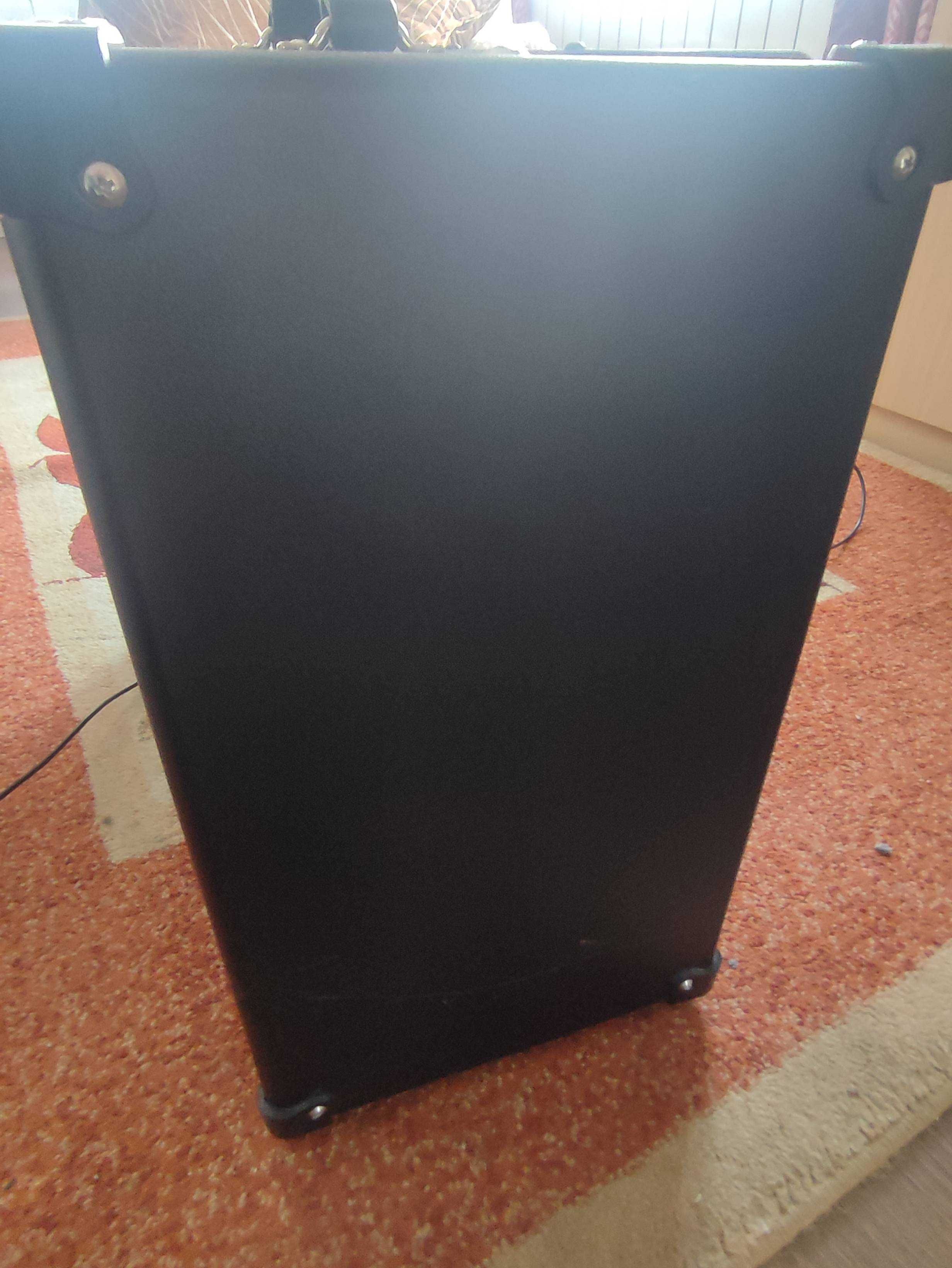 Boss Katana 100 Mk2 + Footswitch GA-FC + Pokrowiec