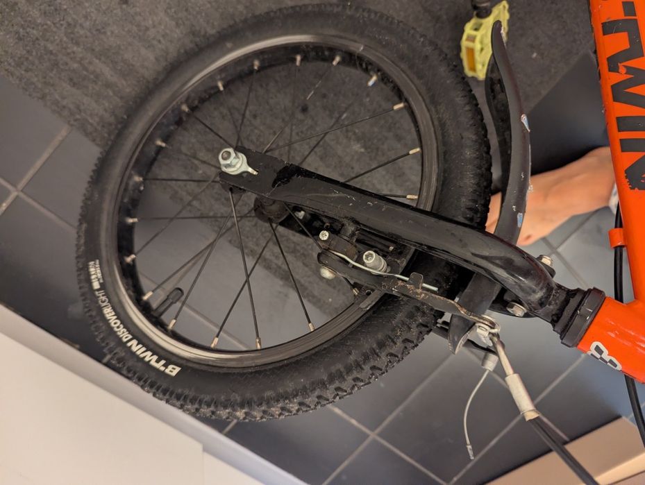 Rower Btwin 16 cała