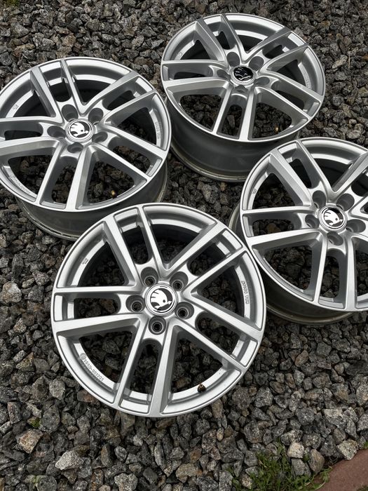 Диски Rial R17 5.112 ET45 Шкода А5 А7 Гольф Джета Пасат Тоуран Ауді