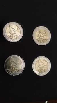 Про дам монеты два евро и два золотых.