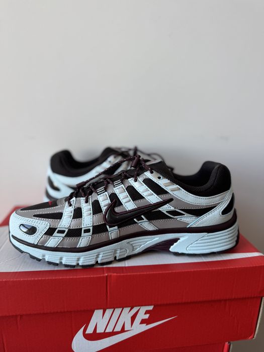 Оригінальні кросівки Nike   P-6000 40.5 розмір