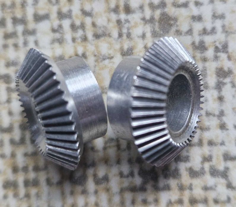 Koła stożkowe z aluminium precyzyjne, zęby proste