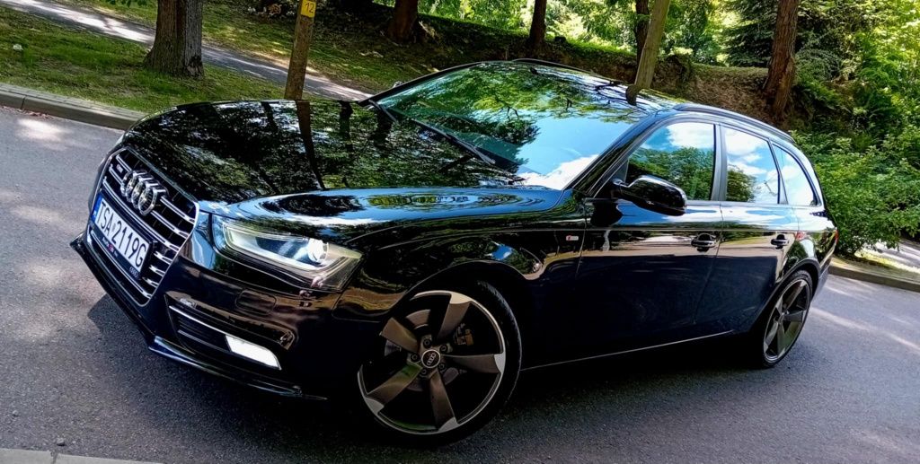 *Audi *A4*B8 *Lift *2014r 2.0 *136Km*